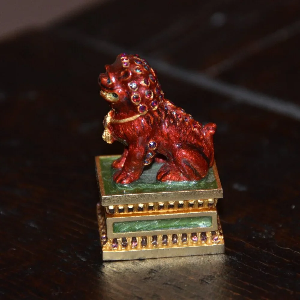 RARE JAY STRONGWATER ESTEE LAUDER CHINOISERIE FOO DOG CRYSTAL ENAMEL COMPACT
